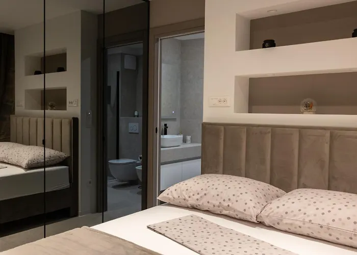 Sika Apartment